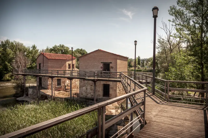 Centro de Interpretación de las Aceñas de Cabañales